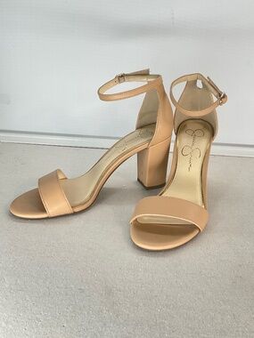 Jessica Simpson Hazzu Nude Block Heel Ankle Strap Sandals Two Piece Size 7.5